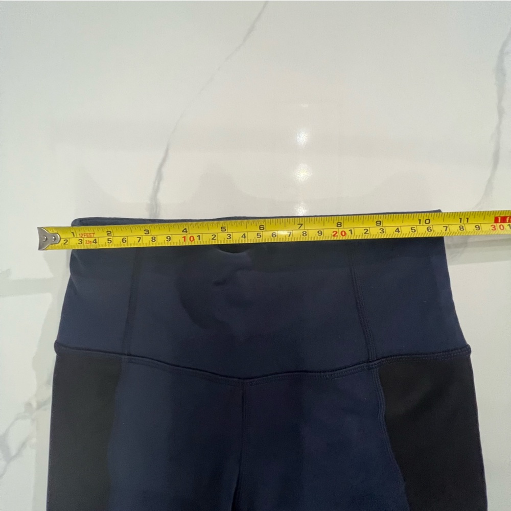 Nwot Athleta Dark Blue With Black Shear On The Sides Leggings Size Xxs View 5
